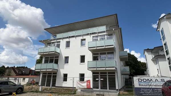 Gebäudeanischt 1 - Dachgeschosswohnung in 17207 Röbel mit 105m² kaufen