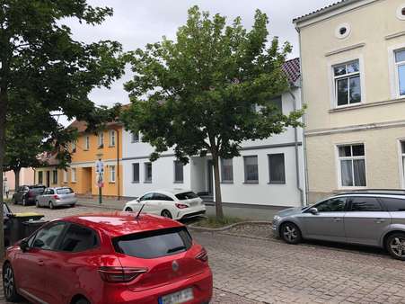 Straßenansicht - Reihenmittelhaus in 17109 Demmin mit 258m² kaufen