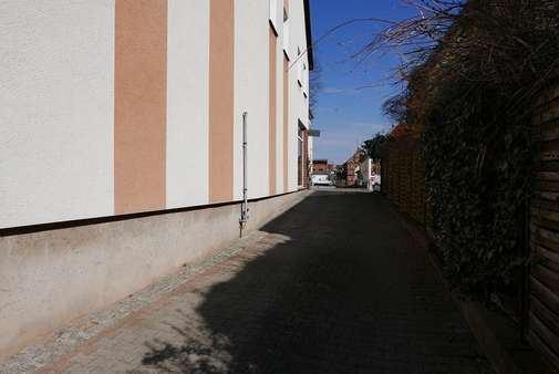 Grundstückszufahrt - Sonstige in 17087 Altentreptow mit 80m² kaufen