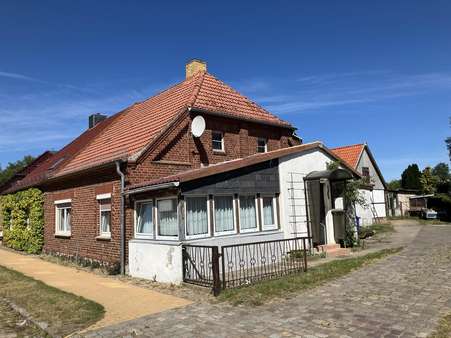 Veranda 1a - Doppelhaushälfte in 17159 Dargun mit 85m² kaufen