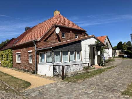 Veranda 1a - Doppelhaushälfte in 17159 Dargun mit 85m² kaufen
