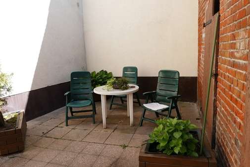 Terrasse - Mehrfamilienhaus in 17098 Friedland mit 183m² kaufen