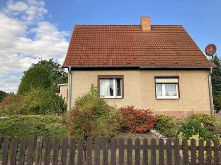 Front / linke Hälfte - Doppelhaushälfte in 17109 Demmin mit 75m² kaufen