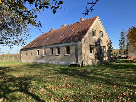 Giebel Wohnhaus Giebel Wohnhaus - Bauernhaus in 17111 Kletzin mit 81m² kaufen