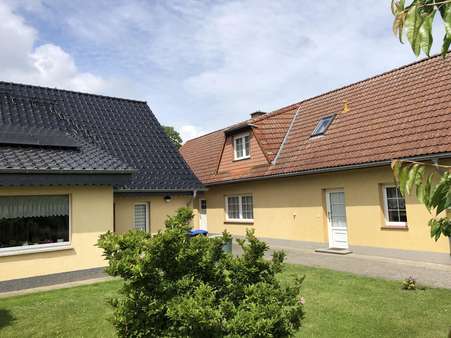 null - Zweifamilienhaus in 17111 Meesiger mit 200m² kaufen