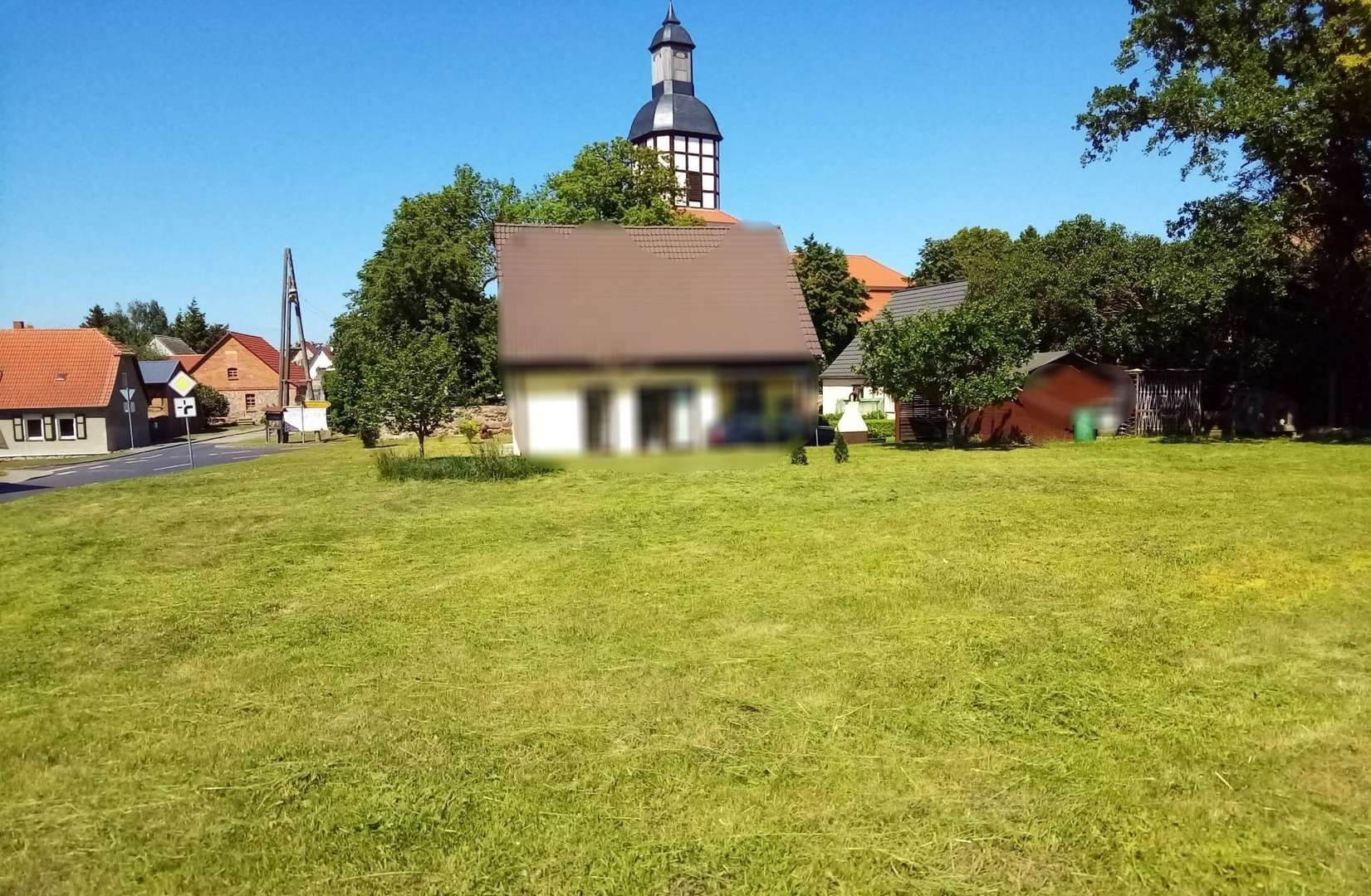 Reichlich Platz für Ihr Haus Reichlich Platz für Ihr Haus - Grundstück in 17337 Uckerland mit 787m² kaufen