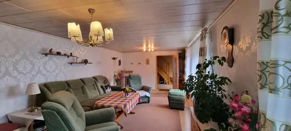 Wo Gemütlichkeit Zuhause ist - liebevoll modernisiertes Haus