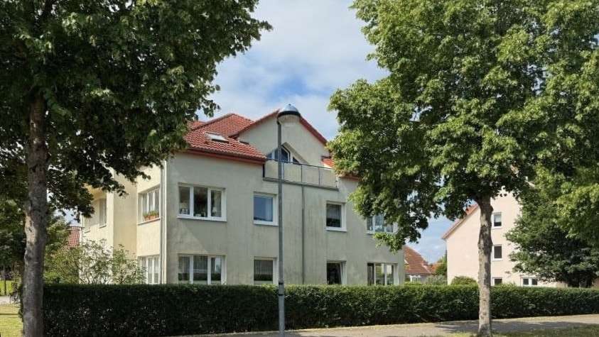 Straßenansicht - Etagenwohnung in 17493 Greifswald mit 68m² kaufen