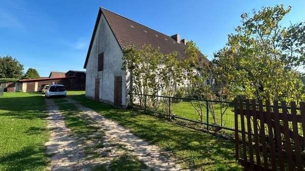 Auffahrt - Einfamilienhaus in 18442 Wendorf mit 115m² kaufen