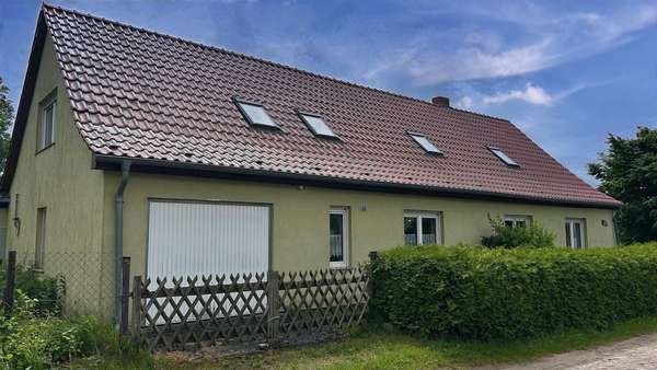 Außenansicht - Einfamilienhaus in 17392 Butzow mit 201m² kaufen