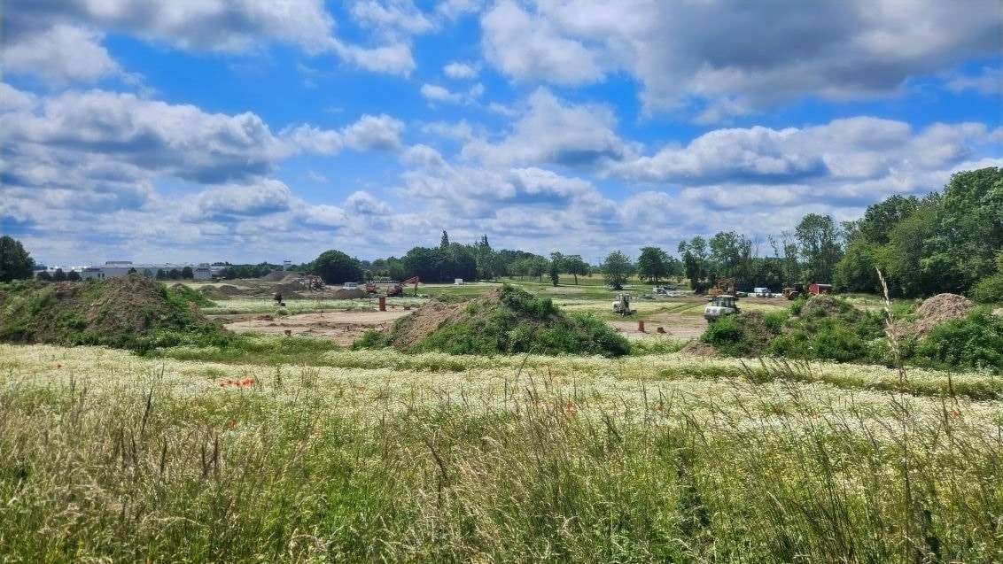 Baugebiet Richtung Devin Baugebiet Richtung Devin - Grundstück in 18439 Stralsund mit 661m² kaufen