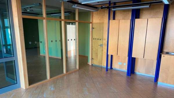 Innenansicht2 - Ladenlokal in 18311 Ribnitz-Damgarten mit 208m² mieten