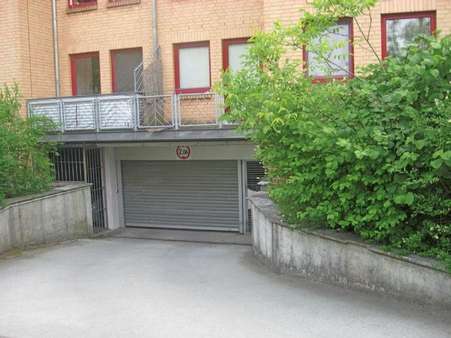 Tiefgarageneinfahrt - Etagenwohnung in 17489 Greifswald mit 27m² mieten