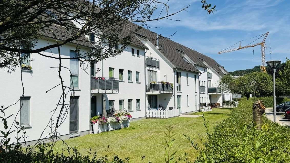 Hausansicht Hausansicht - Erdgeschosswohnung in 18609 Ostseebad Binz mit 84m² kaufen