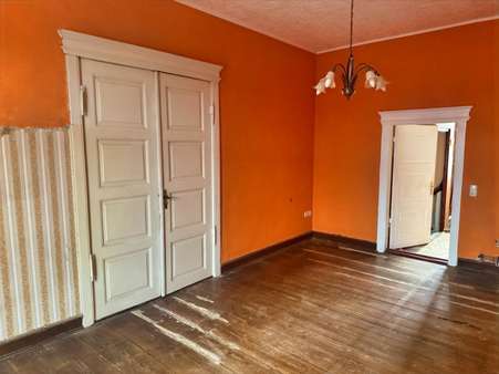 Wohnzimmer - Einfamilienhaus in 17126 Jarmen mit 180m² kaufen