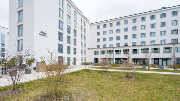 Hausansicht - Erdgeschosswohnung in 18609 Ostseebad Binz mit 102m² kaufen