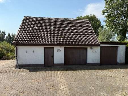 Garage - Zweifamilienhaus in 17498 Dargelin mit 212m² kaufen