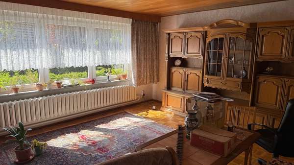 Wohnzimmer - Einfamilienhaus in 17489 Greifswald mit 93m² kaufen