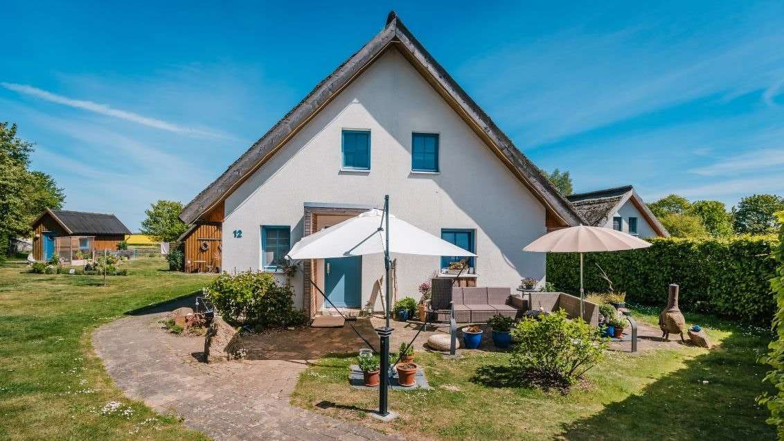 Hausansicht - Einfamilienhaus in 18574 Garz mit 96m² kaufen