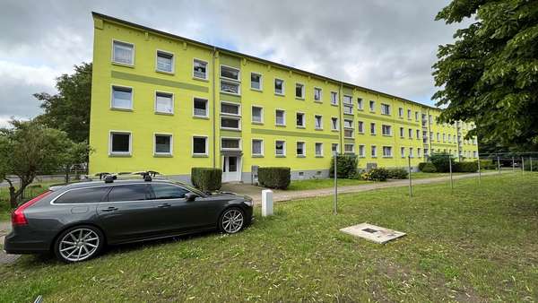 Hausansicht Hausansicht - Etagenwohnung in 18356 Barth mit 54m² kaufen