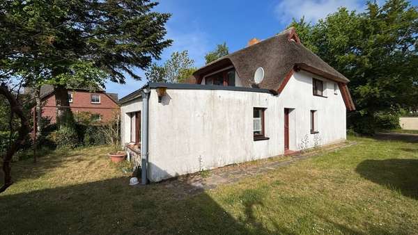 Giebelseite - Doppelhaushälfte in 18356 Fuhlendorf mit 110m² kaufen
