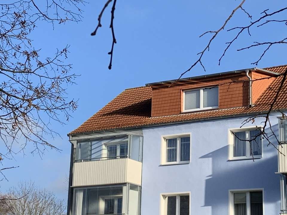Haus-Außenansicht - Etagenwohnung in 18311 Ribnitz-Damgarten mit 59m² mieten