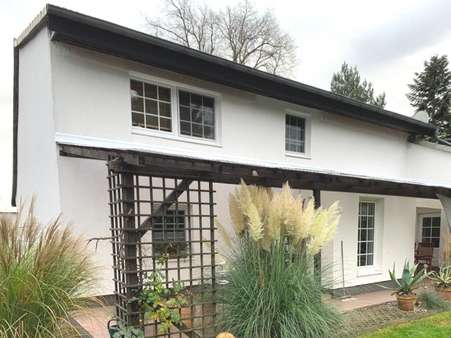 Hausansicht Hausansicht - Zweifamilienhaus in 18337 Marlow mit 195m² kaufen