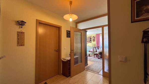 Flur - Etagenwohnung in 18374 Zingst mit 72m² kaufen