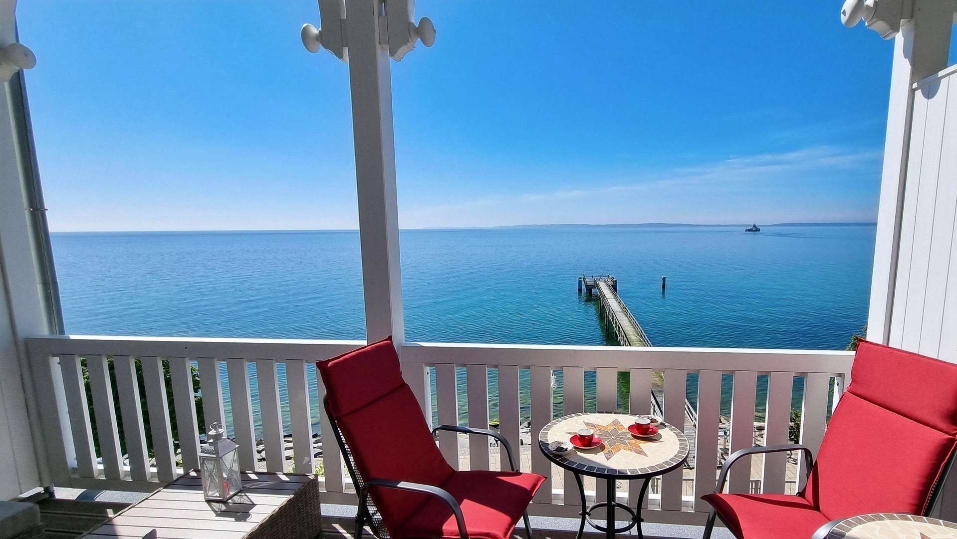Ausblick vom Balkon Ausblick vom Balkon - Etagenwohnung in 18546 Sassnitz mit 50m² kaufen