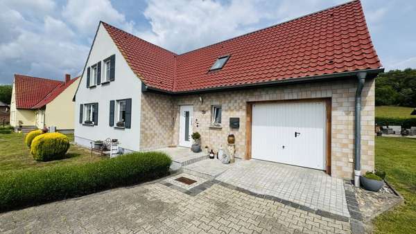 Hausansicht Hausansicht - Einfamilienhaus in 18586 Mönchgut mit 152m² kaufen