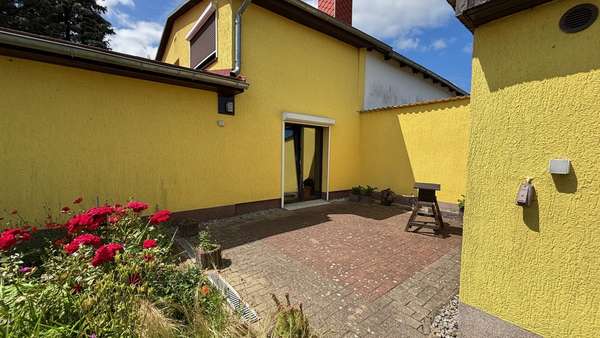 Terrasse - Doppelhaushälfte in 17509 Rubenow mit 100m² kaufen