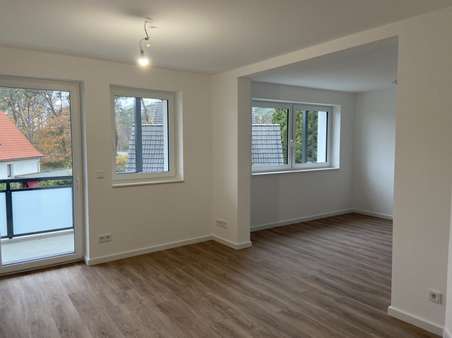 Wohnzimmer Wohnzimmer - Etagenwohnung in 17449 Trassenheide mit 95m² mieten