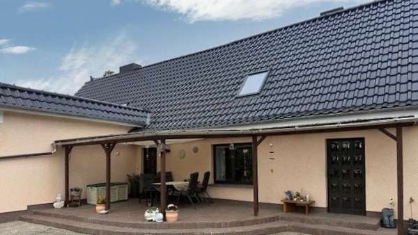 Terrasse Terrasse - Einfamilienhaus in 18516 Süderholz mit 164m² kaufen