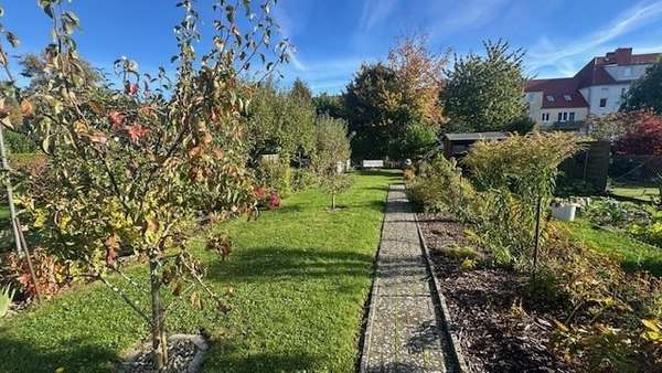 Garten - Reihenmittelhaus in 18439 Stralsund mit 92m² kaufen