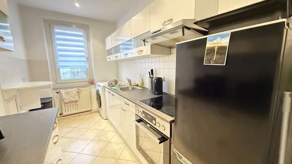 Küche mit Einbauküche - Etagenwohnung in 17491 Greifswald mit 51m² kaufen