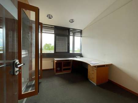 Büroräume - Büro in 18528 Bergen mit 163m² mieten