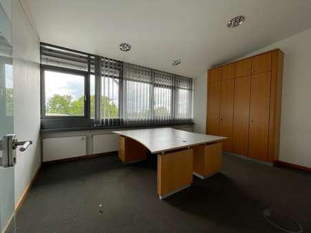 Büroraum - Büro in 18528 Bergen mit 163m² mieten