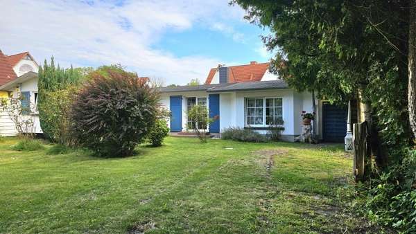 Hausansicht - Einfamilienhaus in 18374 Zingst mit 75m² kaufen