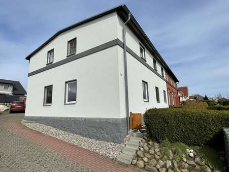 Hausansicht - Doppelhaushälfte in 18546 Sassnitz mit 180m² kaufen