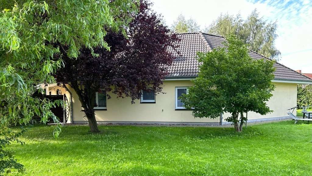 Hausansicht Hausansicht - Einfamilienhaus in 18320 Ahrenshagen-Daskow mit 165m² kaufen