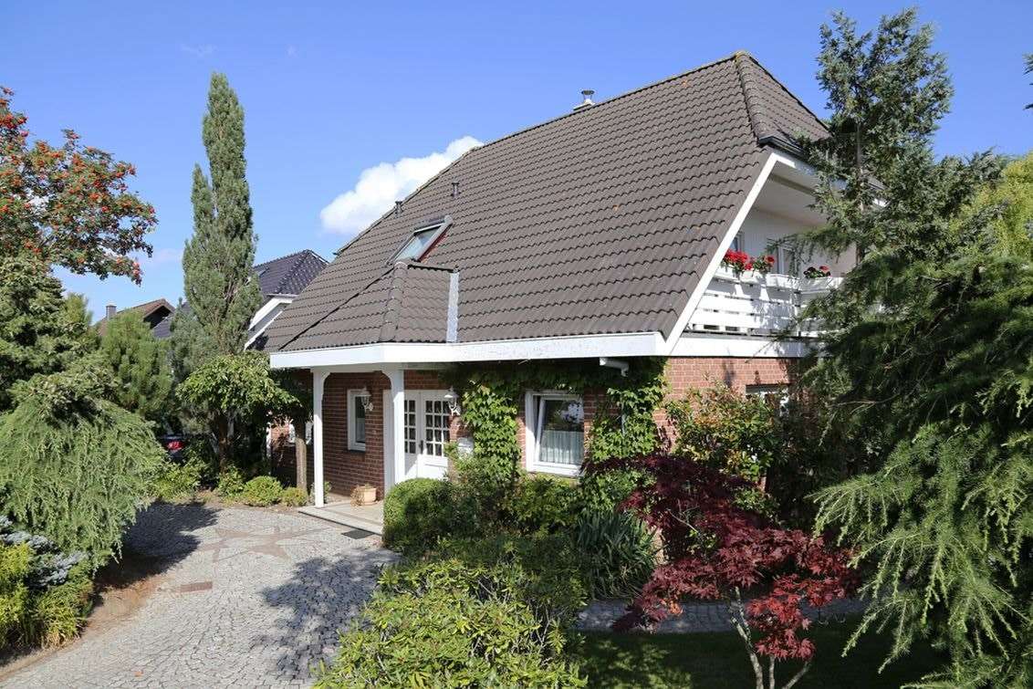 Außenansicht - Einfamilienhaus in 18439 Stralsund mit 176m² kaufen