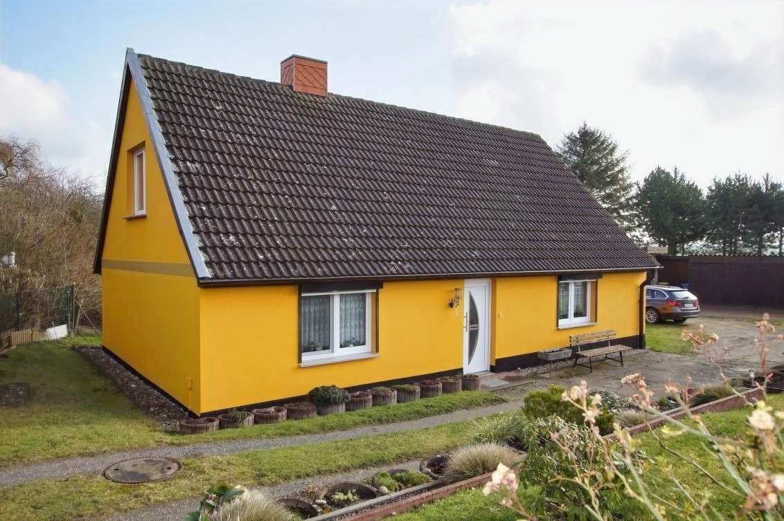 Außenansicht - Einfamilienhaus in 18442 Niepars mit 65m² kaufen