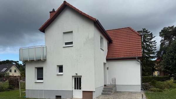 Hausansicht hinten 2 Hausansicht hinten 2 - Einfamilienhaus in 17509 Lubmin mit 143m² kaufen