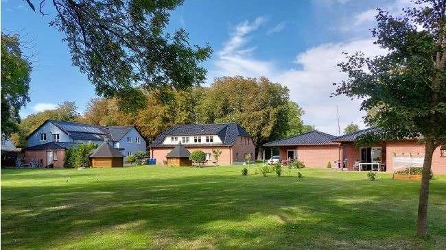 Außenansicht Außenansicht - Wohnanlage in 18569 Schaprode mit 600m² als Kapitalanlage kaufen