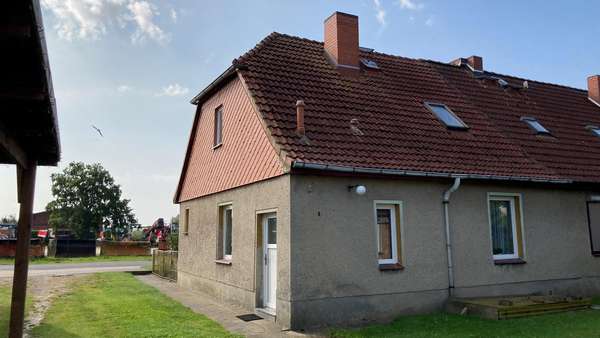 Rückseite - Reihenendhaus in 17349 Lindetal mit 118m² kaufen