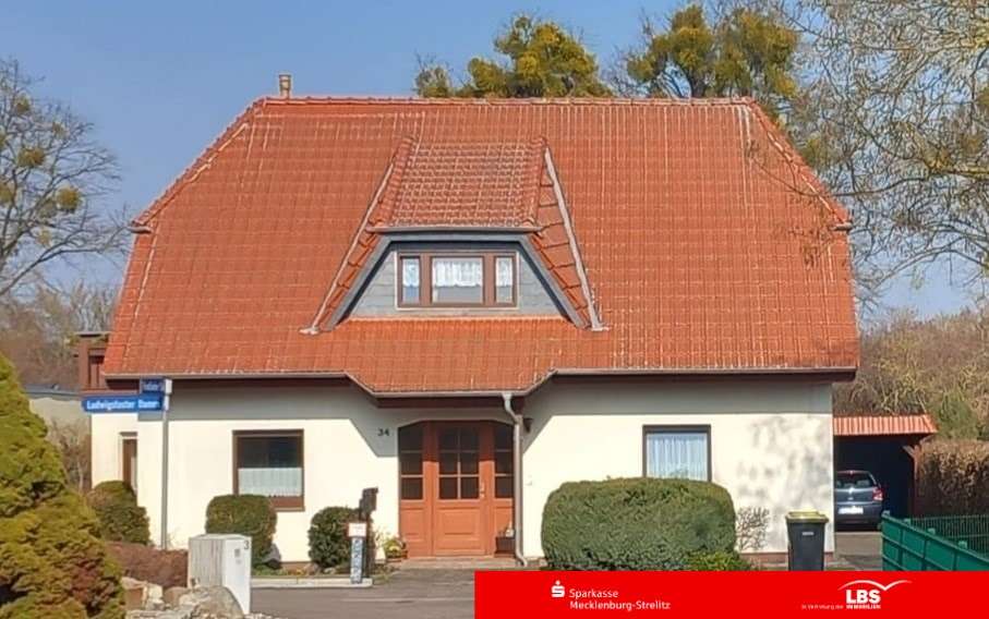 Front - Einfamilienhaus in 17235 Neustrelitz mit 177m² kaufen