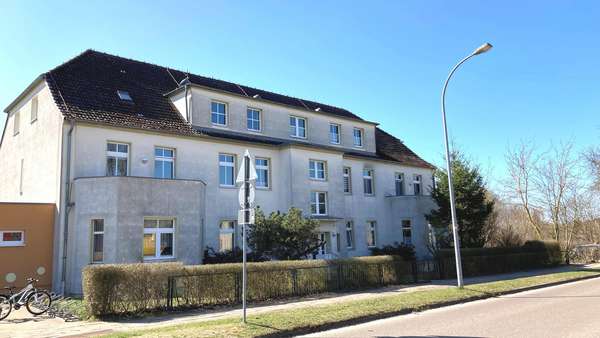 Front - Mehrfamilienhaus in 17252 Mirow mit 658m² kaufen