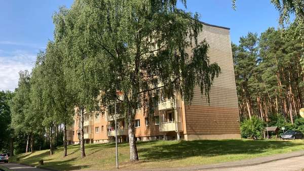 Front - Etagenwohnung in 17235 Neustrelitz mit 65m² kaufen