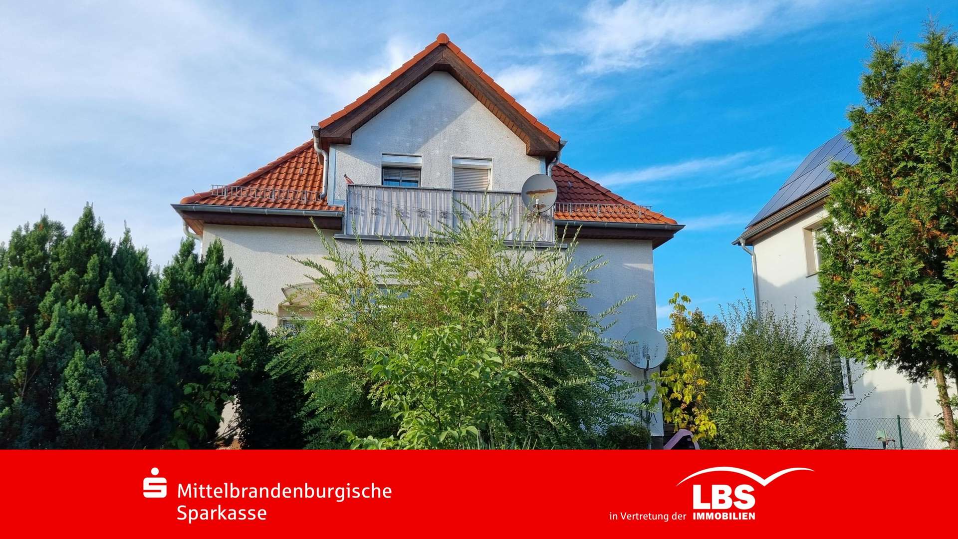 Ansicht von der Straße - Zweifamilienhaus in 15746 Groß Köris mit 140m² kaufen