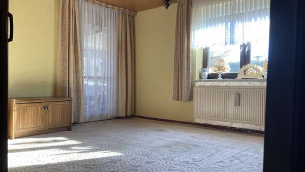 Wohnzimmer - Einfamilienhaus in 14656 Brieselang mit 140m² kaufen